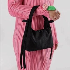 Sandy Liang x baggu bow bag in black
